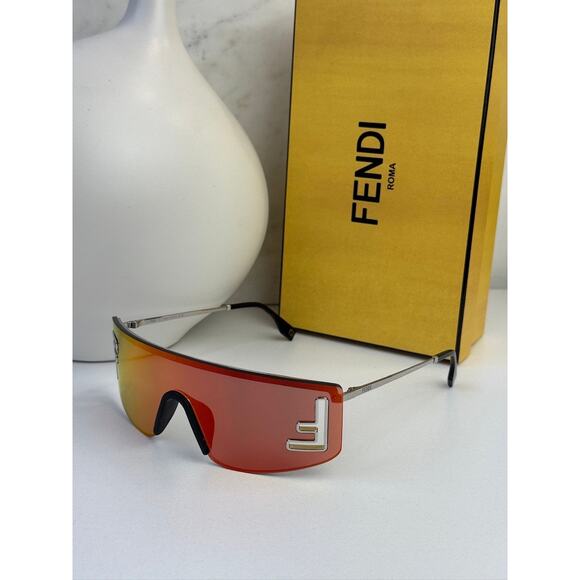 NEW Fendi FE40168U FF Cutout Mask Sunglasses in Red Mirror main image 7